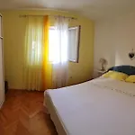 Lägenhet Silva, 50m From Makarska